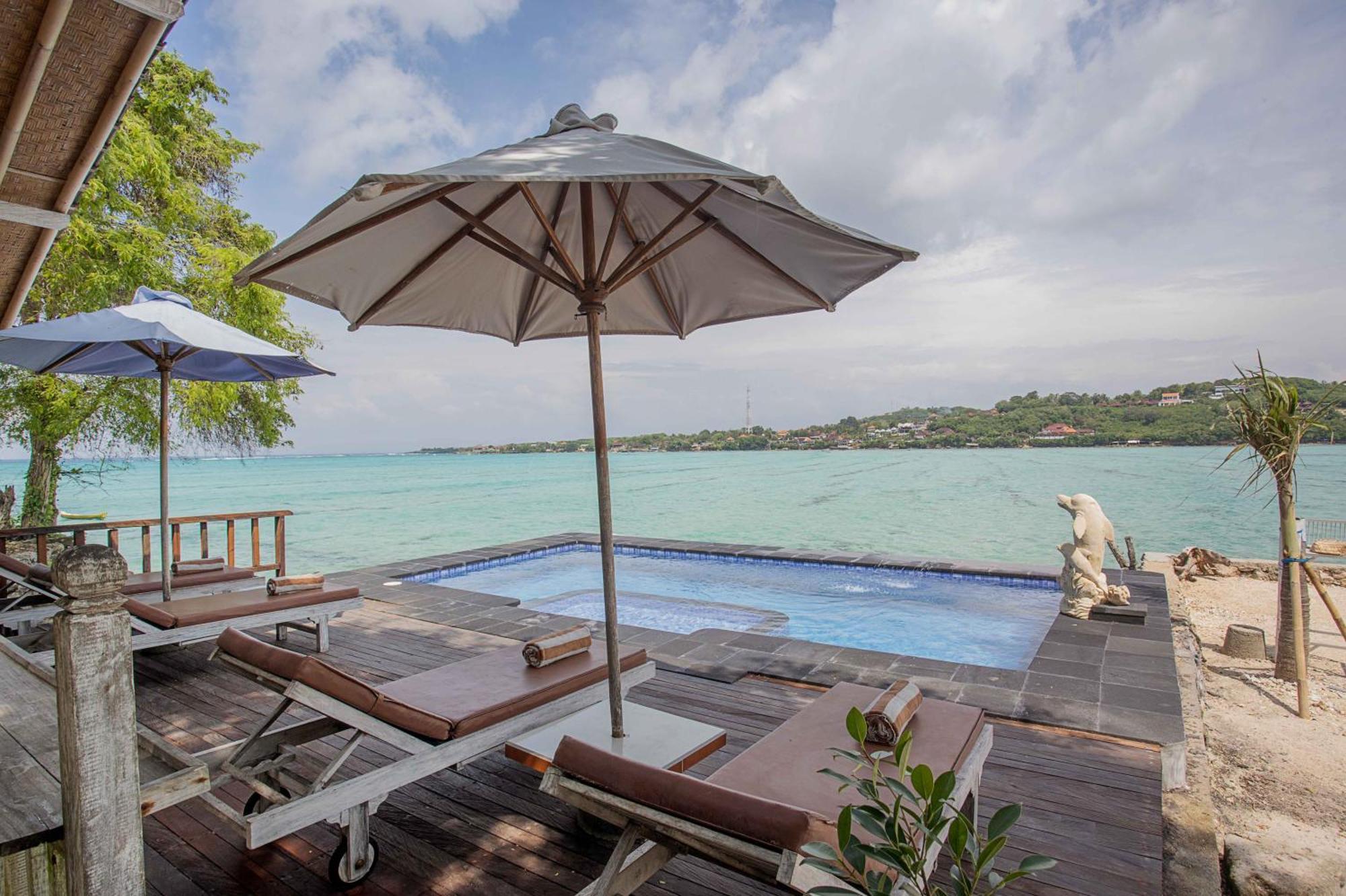 Wooden Beach Sunset Cottages Lembongan Exteriör bild